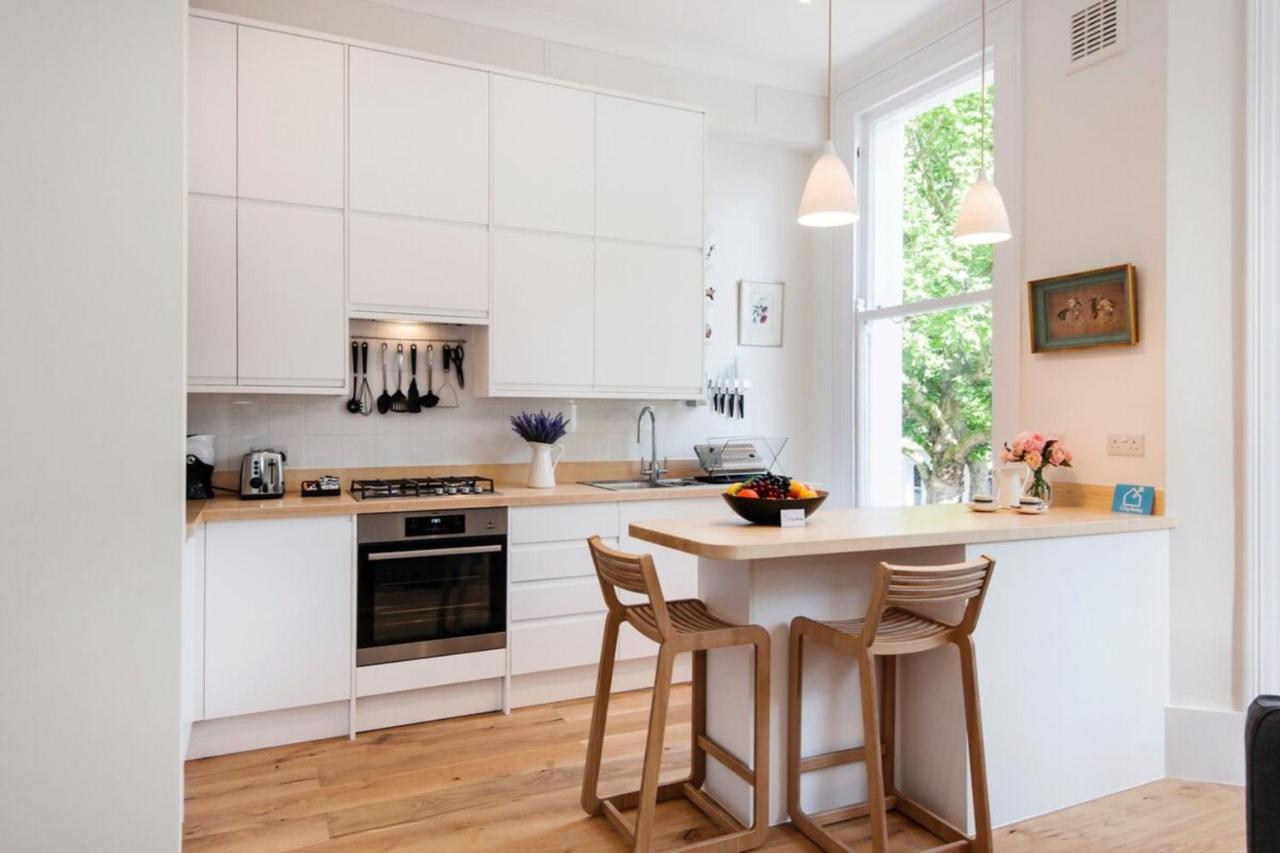 The Stunning Philbeach Garden Apartment Londres Extérieur photo