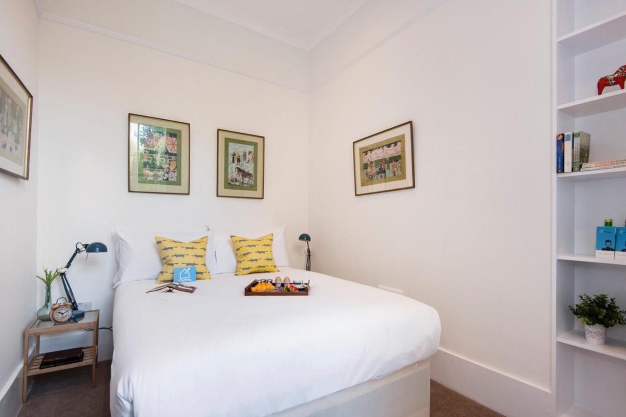 The Stunning Philbeach Garden Apartment Londres Extérieur photo